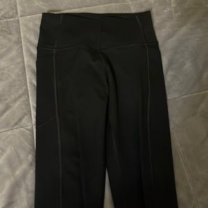 Black Victoria’s Secret leggings